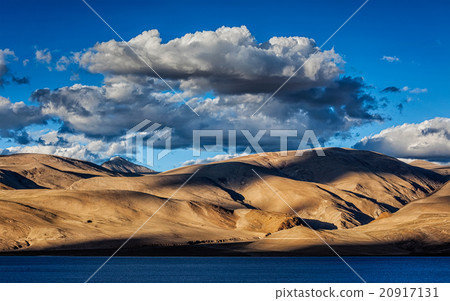 Himalayas and Lake Tso Moriri on sunset, Ladakh Himalayas and Lake Tso Moriri on sunset, Ladakh 20917131