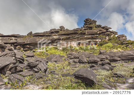 Bizarre ancient rocks of the plateau Roraima tepui 20917776
