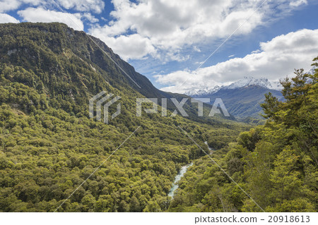 The Chasm (Fiordland, South Island, New Zealand) 20918613