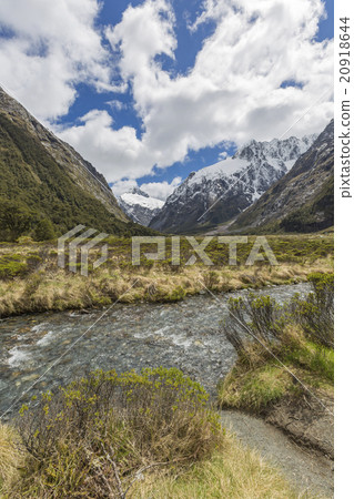 The Chasm (Fiordland, South Island, New Zealand) 20918644