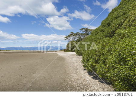 Calm seas of the Abel Tasman National Park Calm seas of the Abel Tasman National Park 20918761