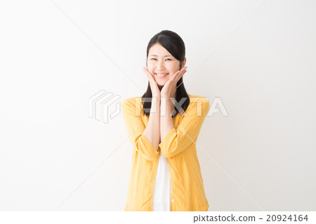 Woman     20924164