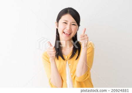 Woman     20924881