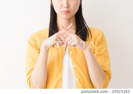 女子 20925263