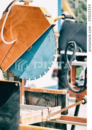 Circular saw machine Circular saw machine 20928354