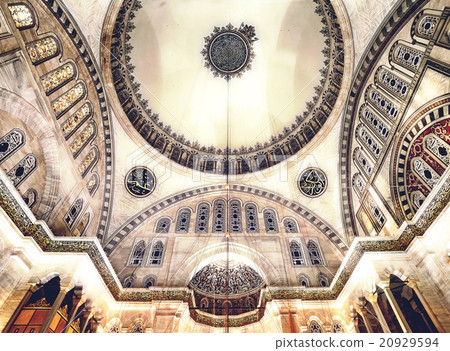 Blue Mosque interior 20929594