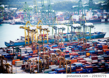 Container terminal in Singapore 20930773