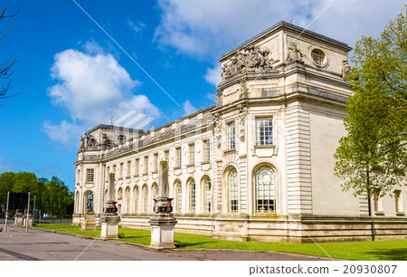 图库照片: view of cardiff crown court 