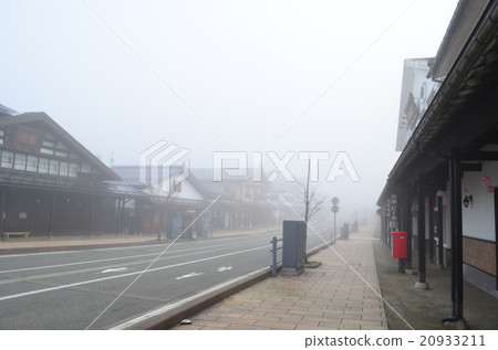 清晨牧野街 20933211