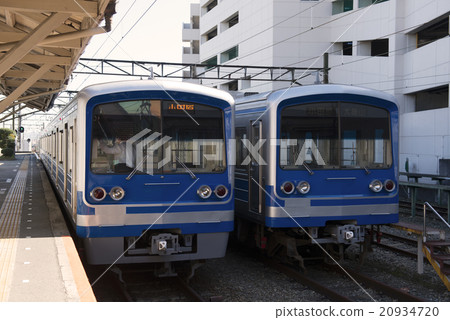Izukayama鐵路 20934720