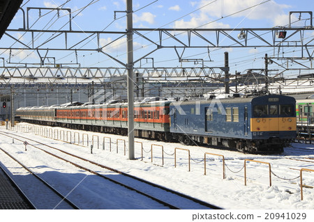 Type of spider 145 and series 115 of Shonan color 20941029