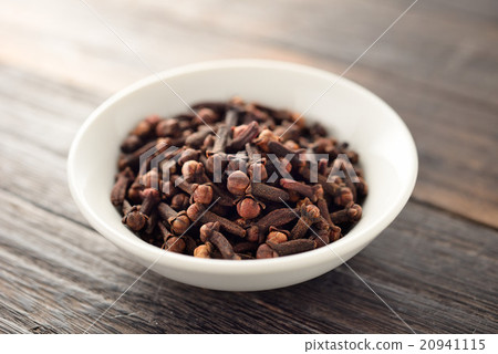 Clove 20941115