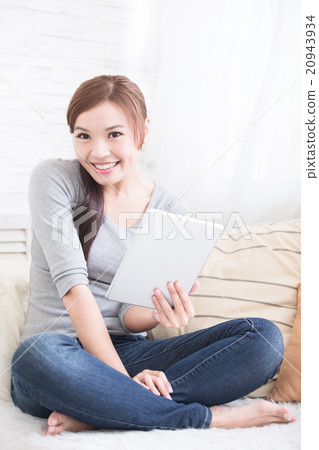 smile woman hold digital tablet smile woman hold digital tablet 20943934