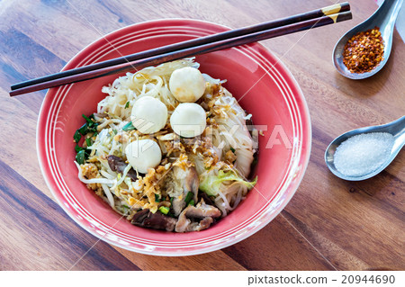 Pork noodle soup, Thai style Pork noodle soup, Thai style 20944690
