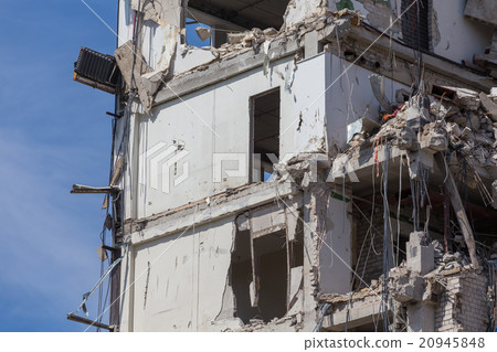 Demolished house before reconstruction Demolished house before reconstruction 20945848