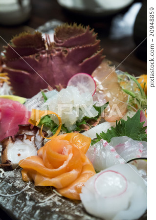 Sashimi platter 20948859