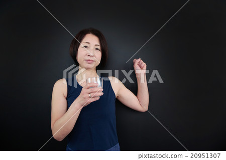 Hydration 20951307