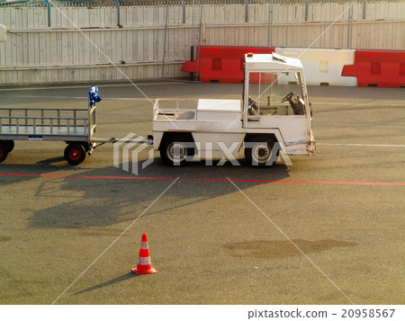 truck vehicle for transport luggage in the airport truck vehicle for transport luggage in the airport 20958567