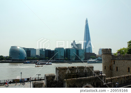 London Shard 20959166