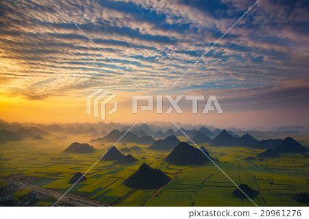 Landscape of Yunnan,China 20961276