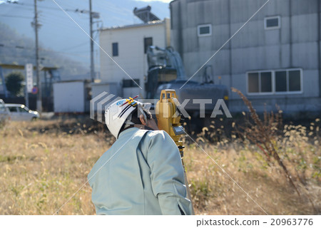 Installation of surveying instruments 20963776
