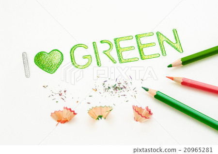I love green drawing in color pencil. 20965281