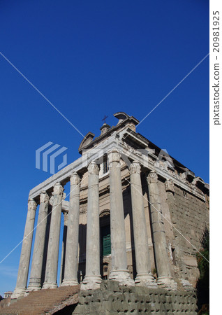 Ruins of Italian Roman Forum Antoninus Pius and Temple of Faustina 20981925