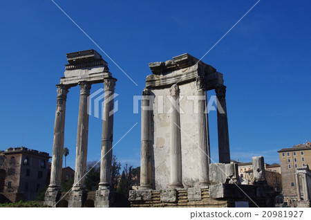Temple of Italian Roman Forum Ruins Castres and Pollux 20981927