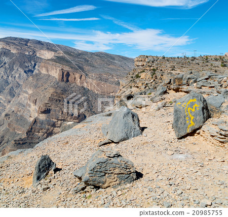 in oman the old mountain gorge in oman the old mountain gorge 20985755