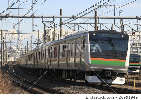 Ueno Tokyo Line E233 and Sky Tree Ueno Tokyo Line E233 and Sky Tree 20991949