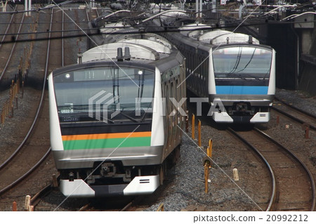 Ueno Tokyo Line and Keihin Tohoku Line Ueno Tokyo Line and Keihin Tohoku Line 20992212