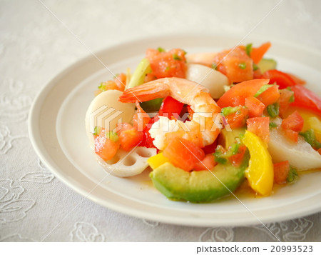 Shrimp and steamed vegetables salad Salsa sauce (sideways position) 20993523
