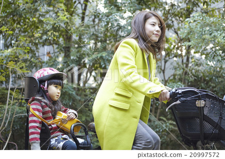 送孩子的母親 送孩子的母親 20997572