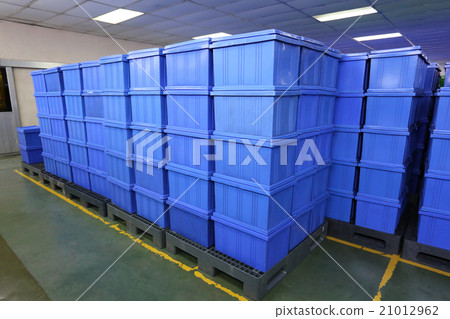 blue Plastic box products in Industrial factory room. 21012962