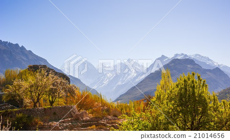 beautiful Landscape of Hunza Valley in Autumn 21014656