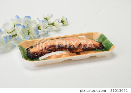 Salmon Nishikyo grilling Salmon Nishikyo grilling 21015631