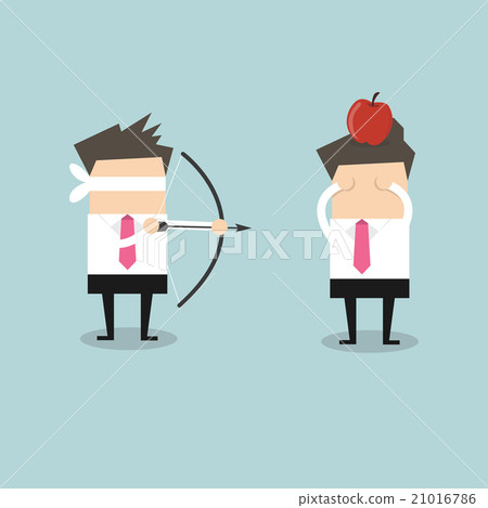 Blindfold businessman aiming to shoot the apple 21016786