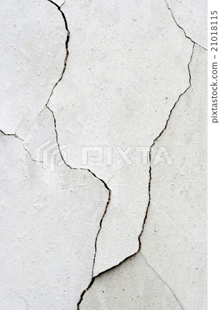Cracked stucco - grunge background 21018115