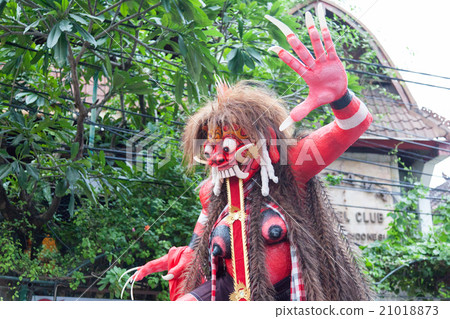 Nyupi“Ogowo”前一天的宏偉節日 Nyupi“Ogowo”前一天的宏偉節日 21018873