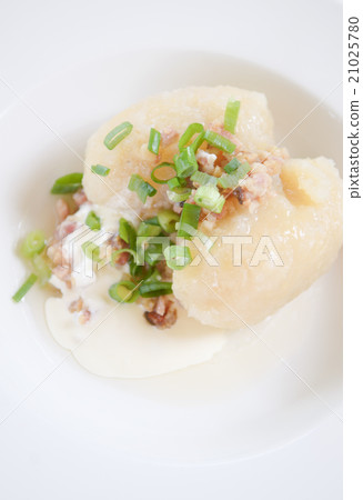 Lithuanian food:stuffed potato dumpling,Cepelinai Lithuanian food:stuffed potato dumpling,Cepelinai 21025780
