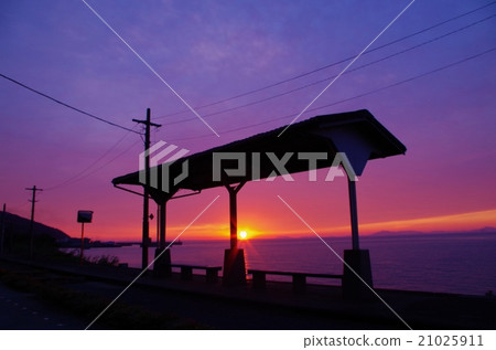 Seto Inland sunset 21025911