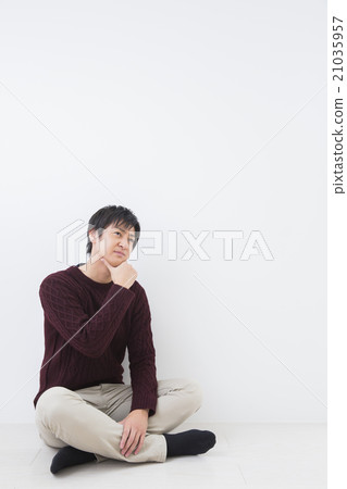 Portrait Young man 21035957