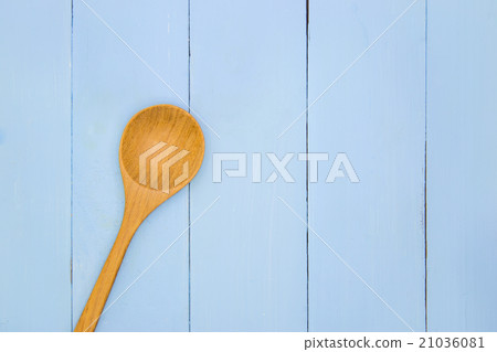 wooden spoon wooden spoon 21036081