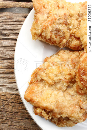 Fried chicken 21036253