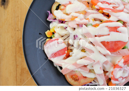 Fresh salad with ham Fresh salad with ham 21036327
