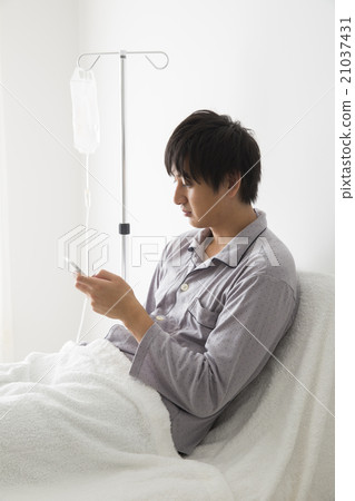 A man in hospital 21037431