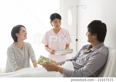 一名男子在醫院 21037515