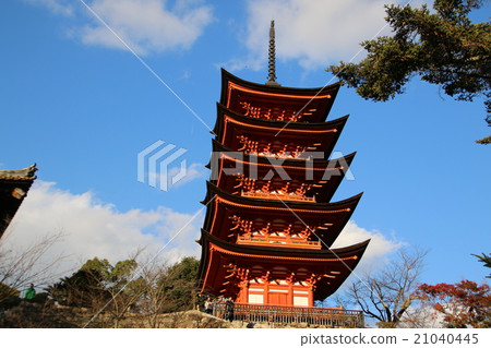 五層寶塔成為嚴島神社 五層寶塔成為嚴島神社 21040445