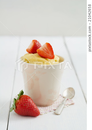 Mug cake Mug cake 21042658