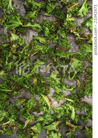 Kale chips with sea salt Kale chips with sea salt 21042871